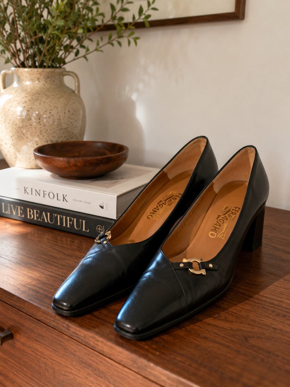 Salvatore Ferragamo Black Leather Pumps | Gancini Block Heel Made in Italy ✨
